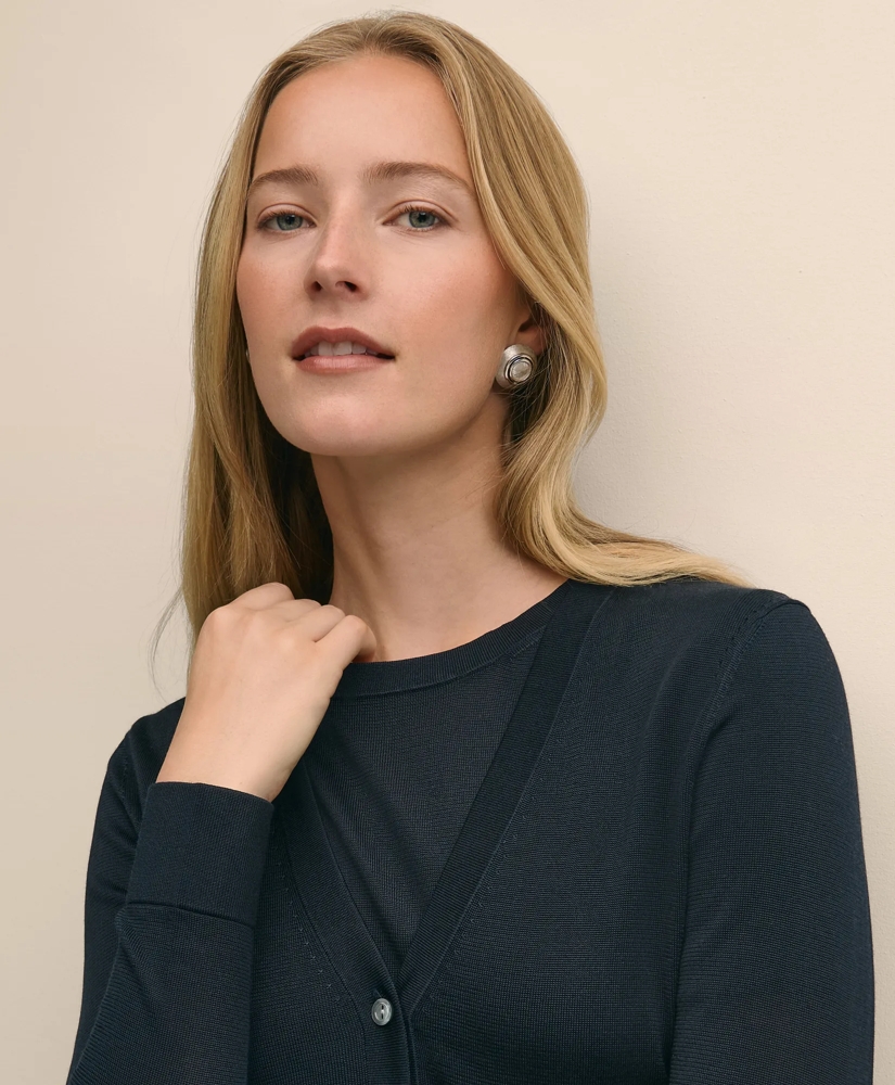 Cropped V-Neck Cardigan, image 4