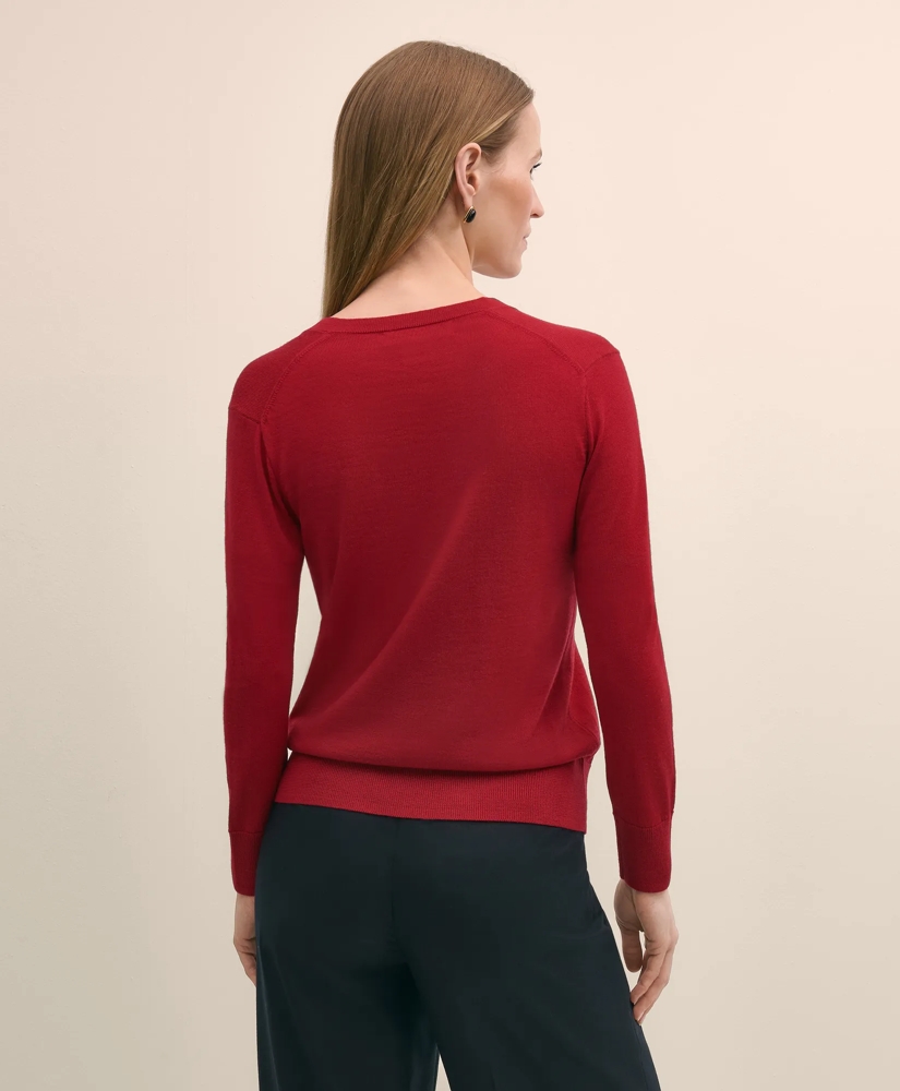 Ultimate Merino Wool V-Neck Sweater, image 4