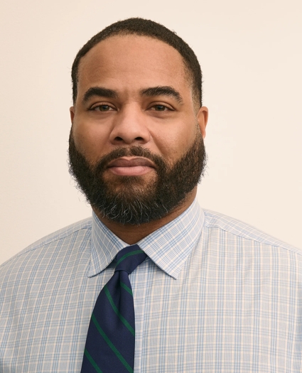 Big & Tall Stretch Cotton Non-Iron Poplin Ainsley Collar, Check Dress Shirt, image 2