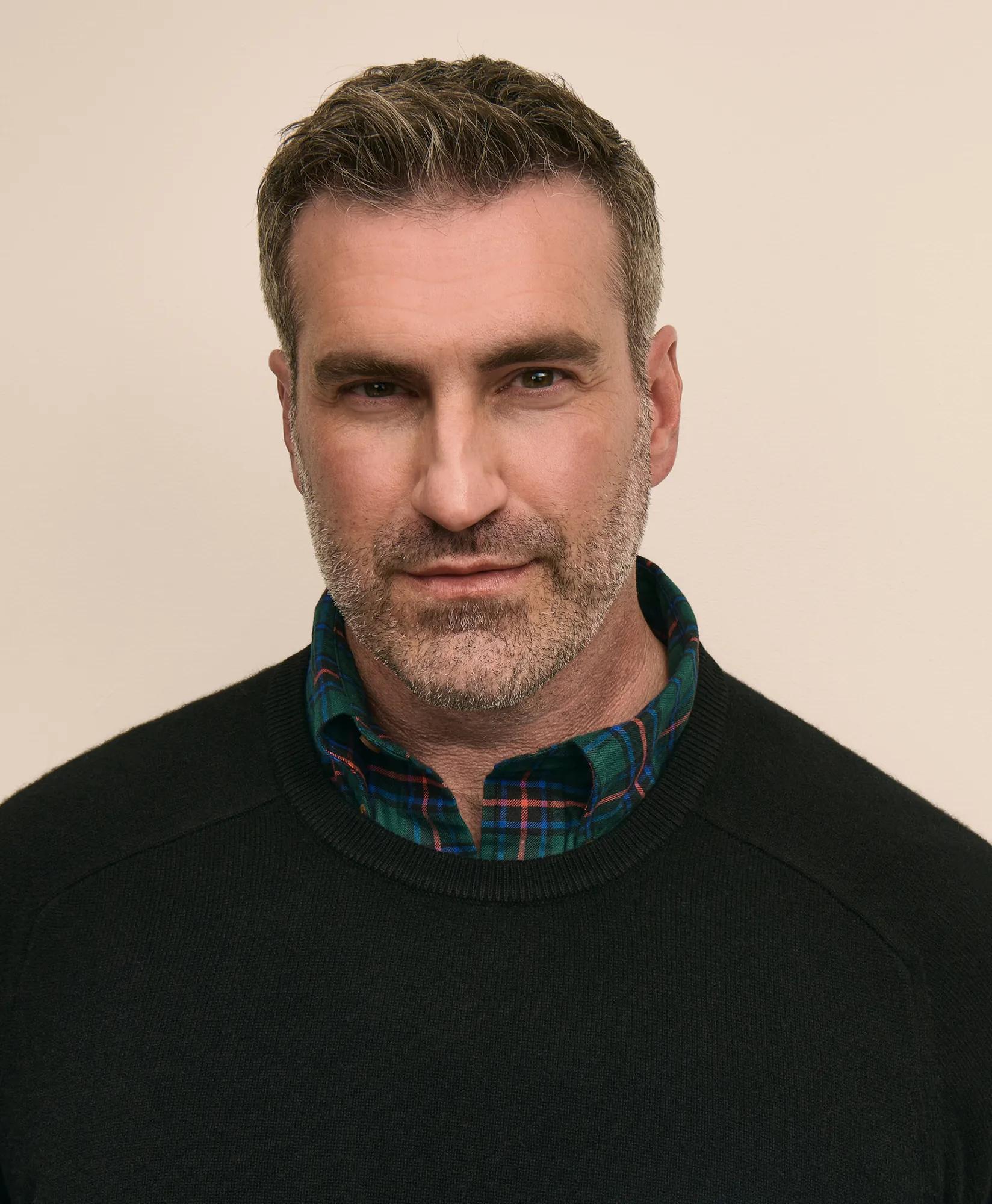 Big & Tall 3-Ply Cashmere Crewneck Sweater, image 2