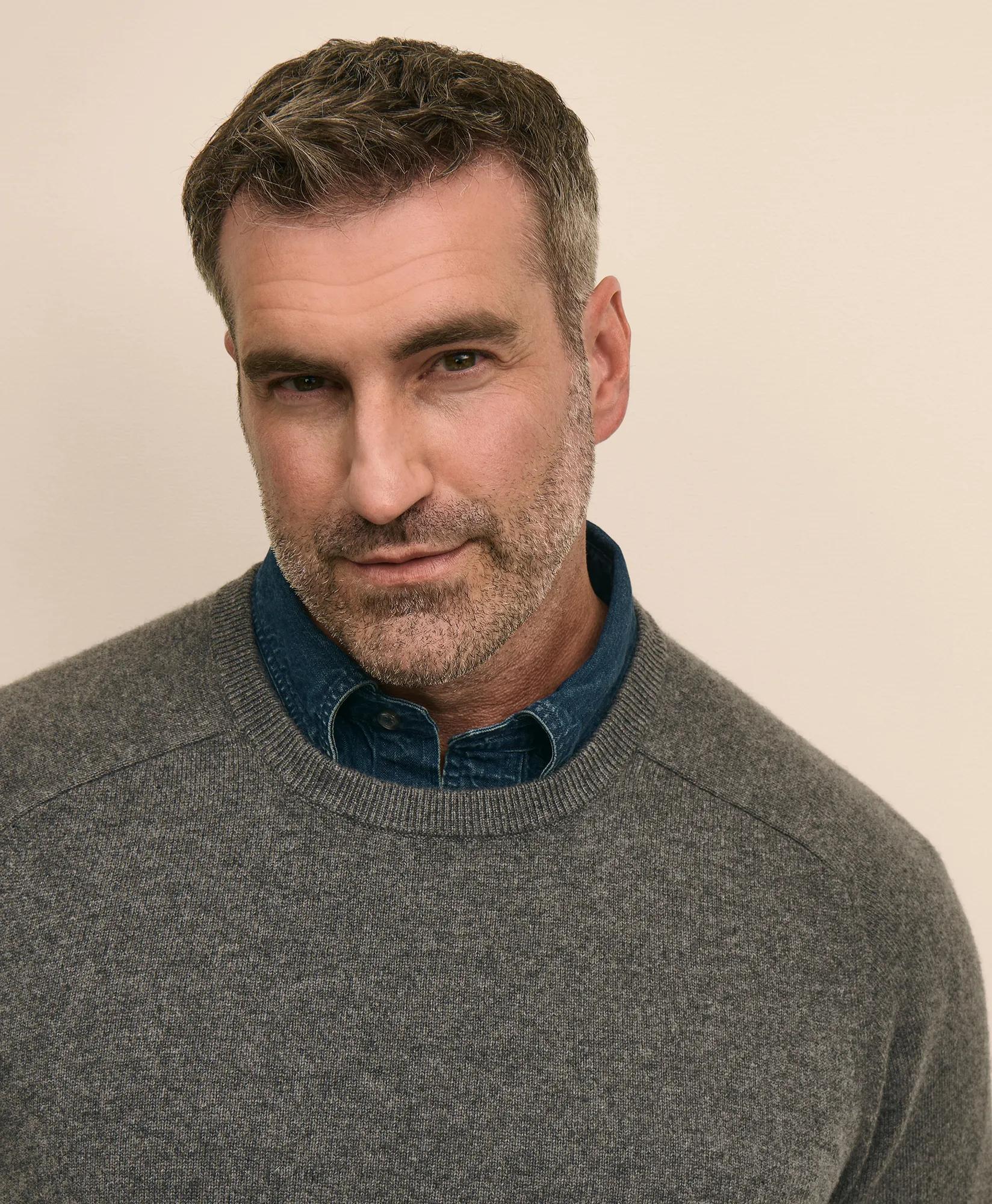 Big & Tall 3-Ply Cashmere Crewneck Sweater, image 2